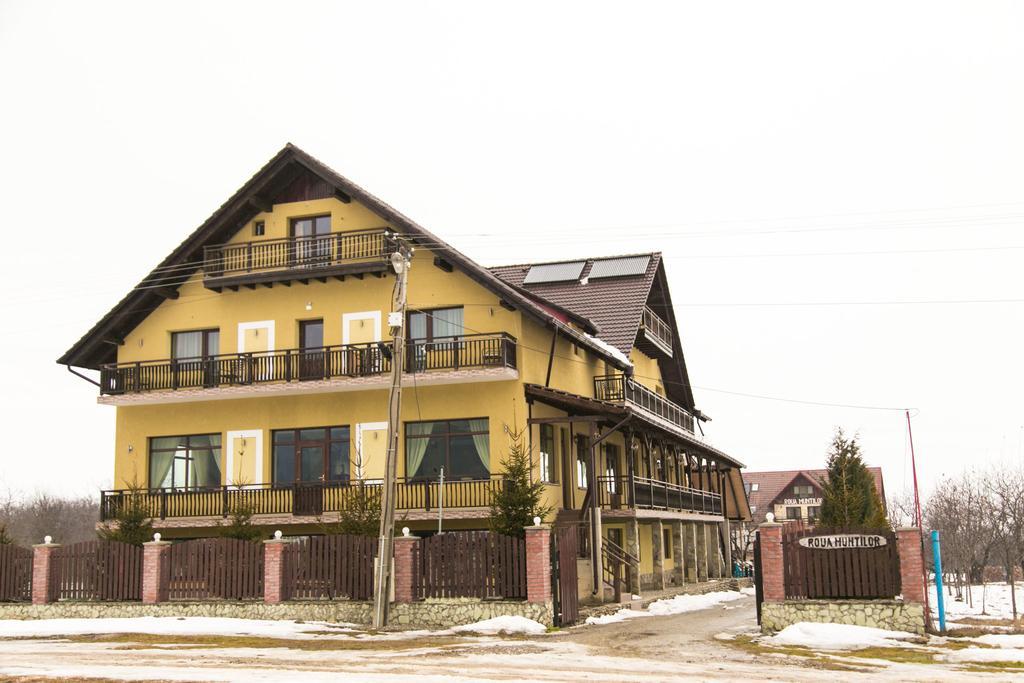 Pensiunea Roua Muntilor Sîmbăta de Sus Kültér fotó