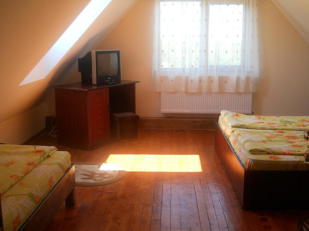 Pensiunea Roua Muntilor Sîmbăta de Sus Szoba fotó